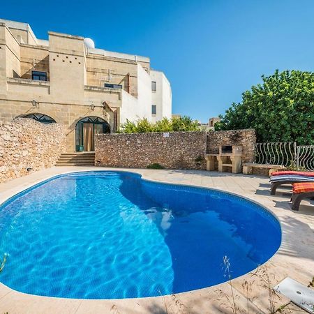 نادور Sunset - Holiday Farmhouse With Large Private Pool In Island Of Gozo المظهر الخارجي الصورة