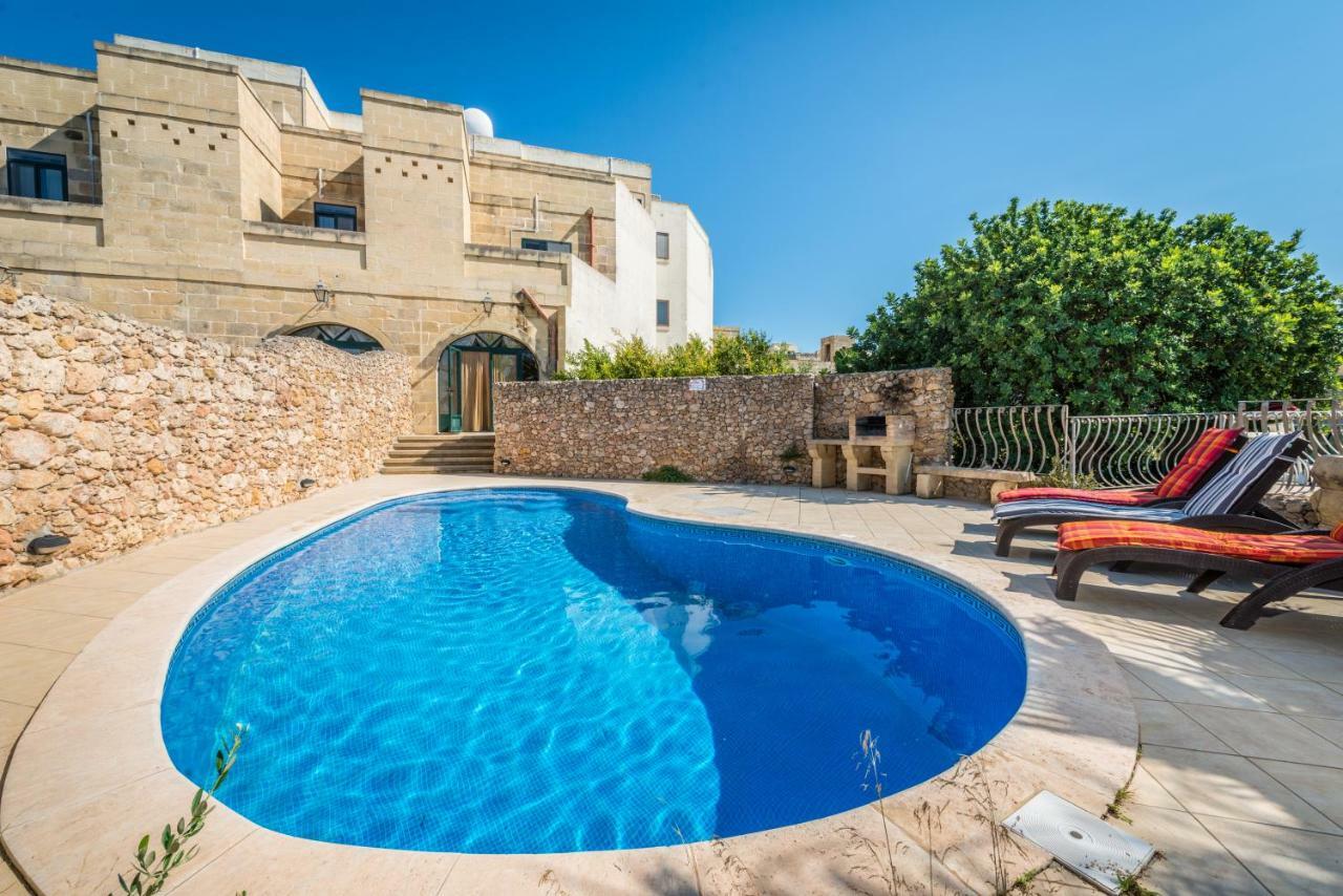 نادور Sunset - Holiday Farmhouse With Large Private Pool In Island Of Gozo المظهر الخارجي الصورة
