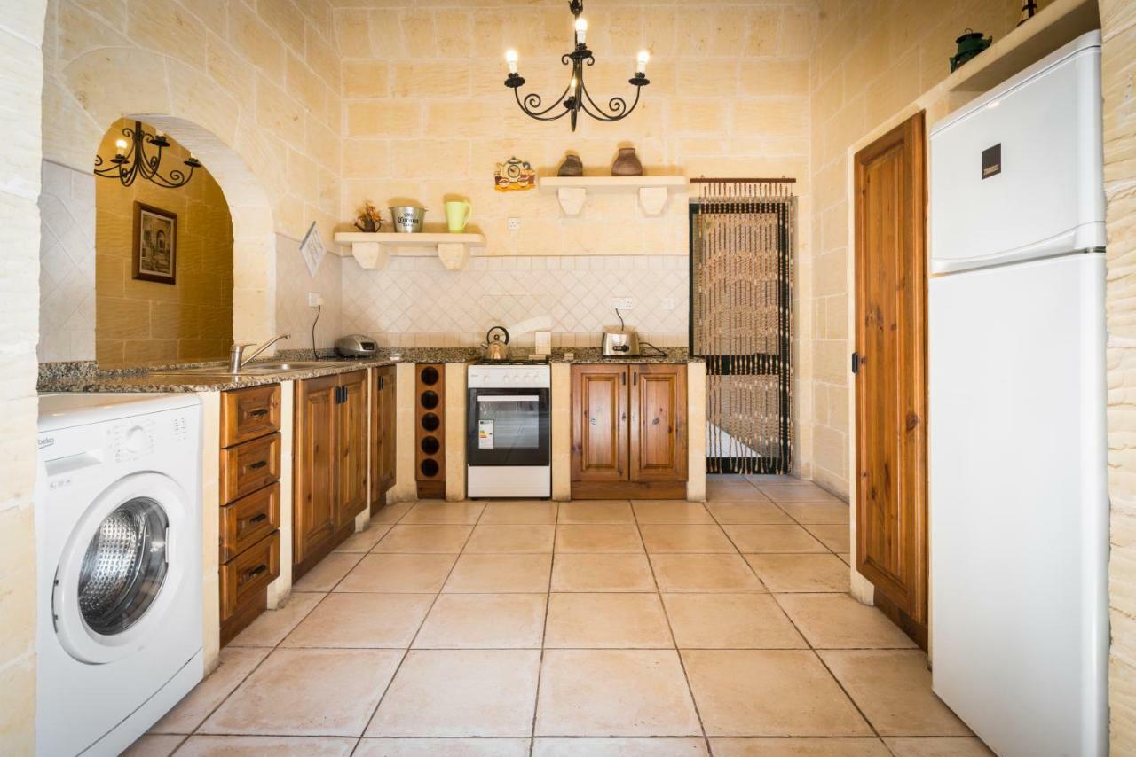 نادور Sunset - Holiday Farmhouse With Large Private Pool In Island Of Gozo المظهر الخارجي الصورة
