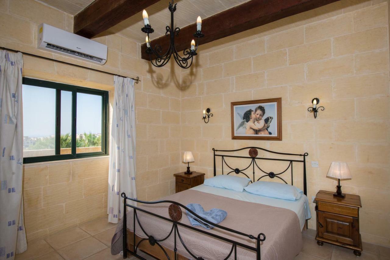 نادور Sunset - Holiday Farmhouse With Large Private Pool In Island Of Gozo المظهر الخارجي الصورة